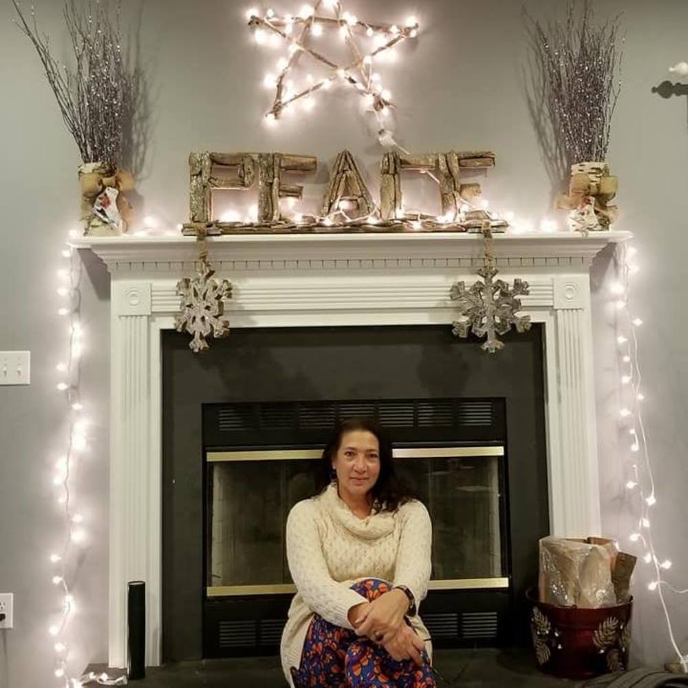 Meet your Posher, Elisa